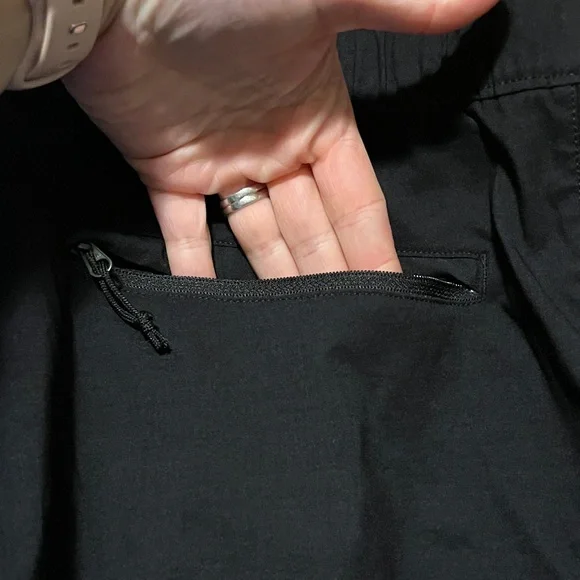 The North Face Men's Black Pants - Picture 13 of 14